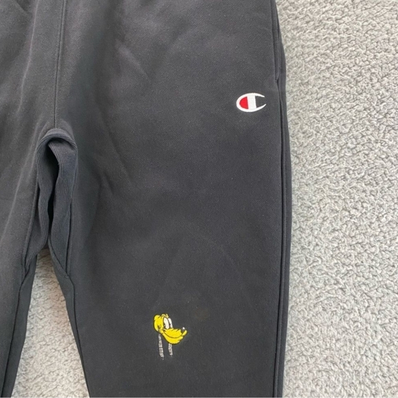 Champion Disney Women Medium Black Reverse Weave Characters Embroidered 122024 - Picture 7 of 13